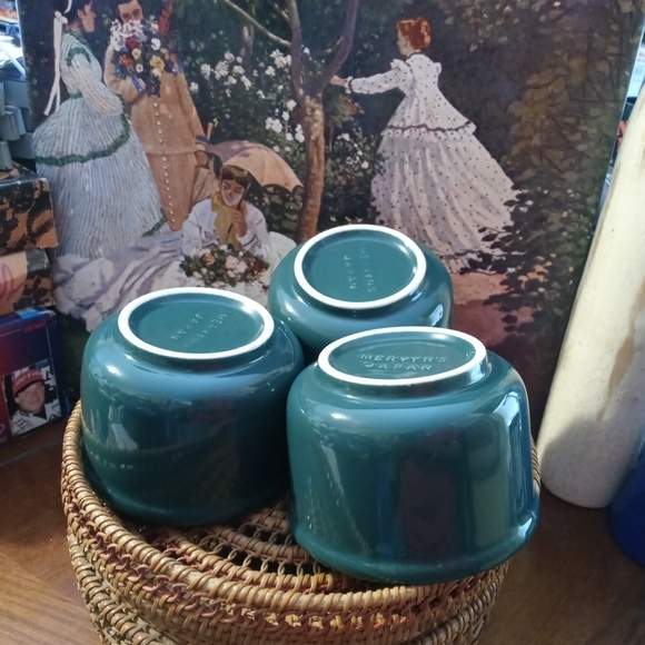 🎻Thick Artisan Weaved Covered Wicker Basket & 3 Mervyn Japan Soup Bowl.🍜 - Picture 6 of 8